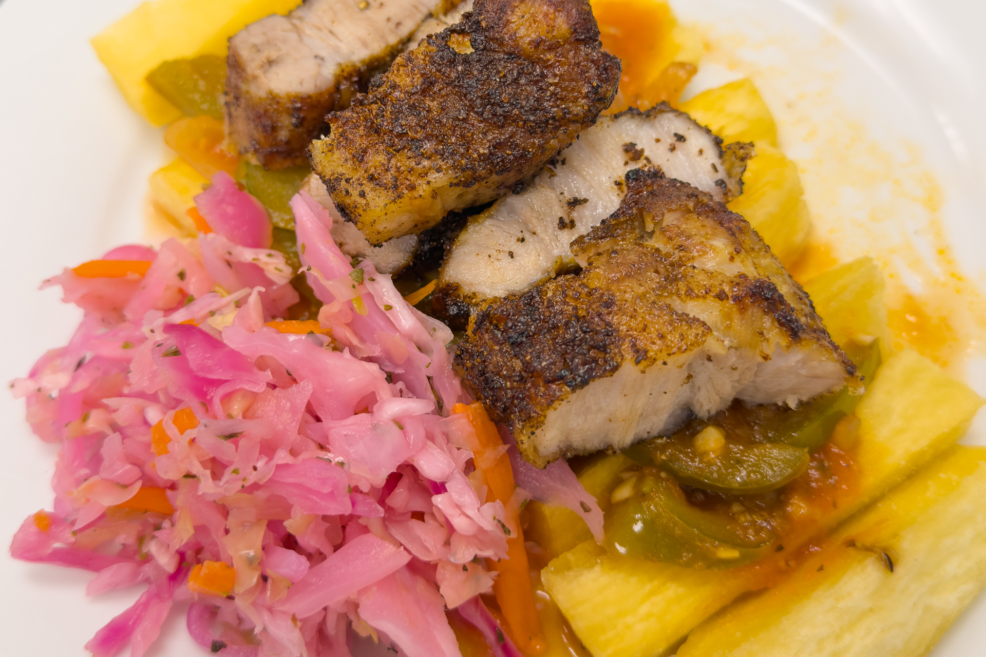 Yuca Frita con Chicharron